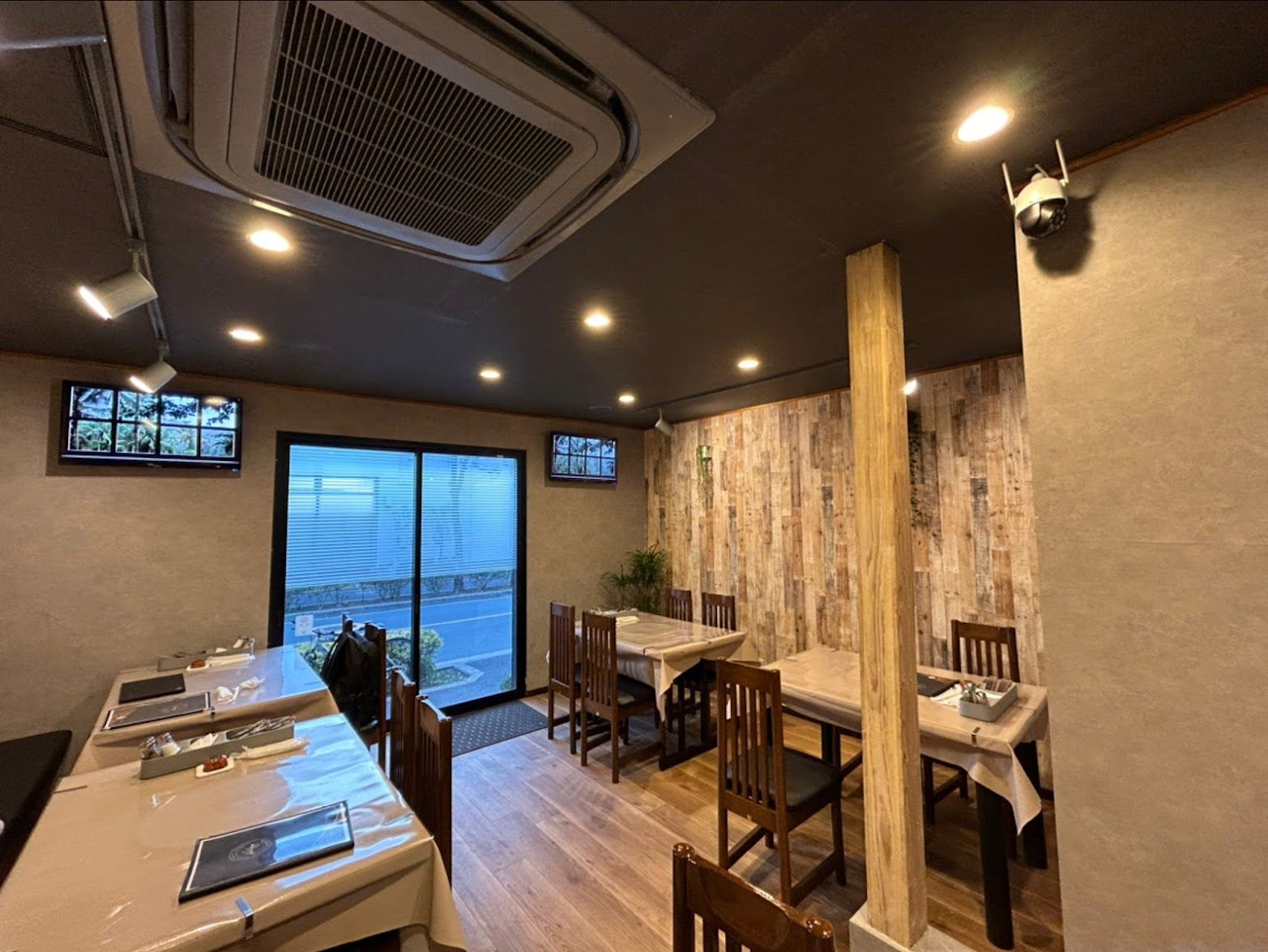 Kochiyo restaurant interior